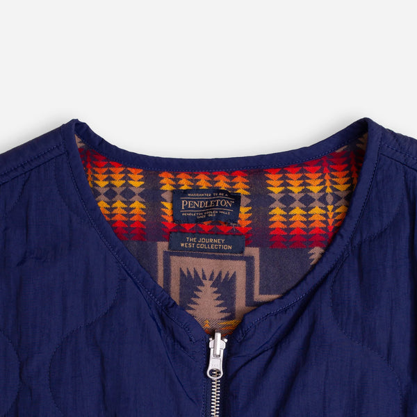 PENDLETON REVERSIBLE QUILTED VEST - HARDING NAVY